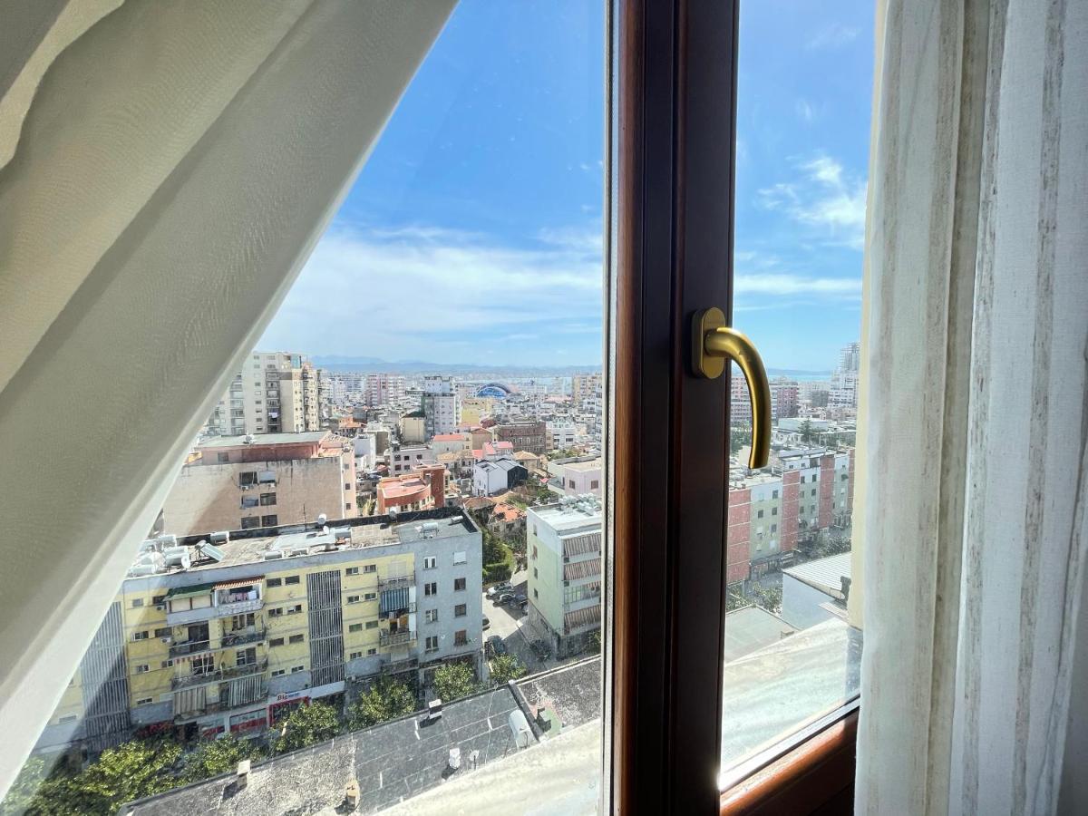 Mediterranean Sea Apartment City Center Драч Екстериор снимка