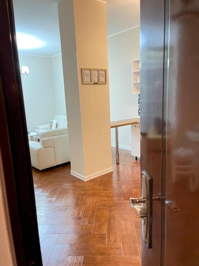 Mediterranean Sea Apartment City Center Драч Екстериор снимка