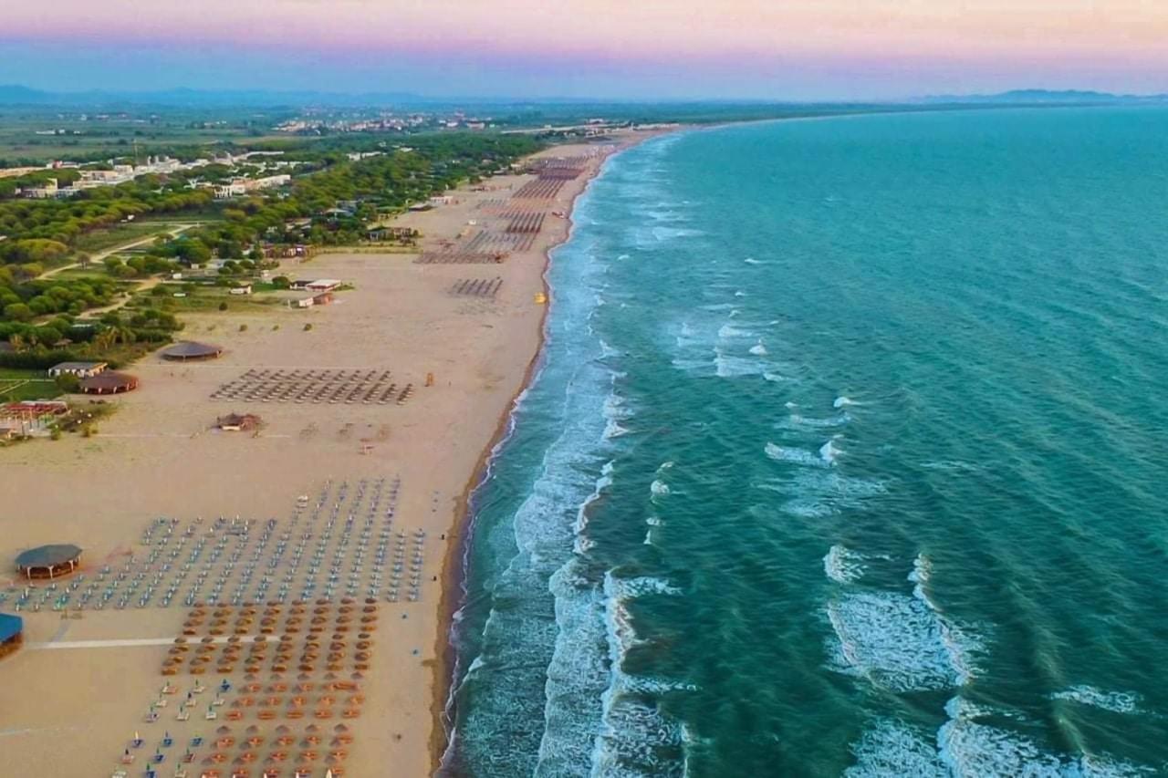 Mediterranean Sea Apartment City Center Драч Екстериор снимка